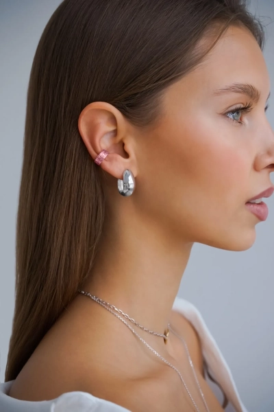 Серебряная серьга-кафф "Future pink" SBLESKOM, цвет: розовый, 31252 купить онлайн