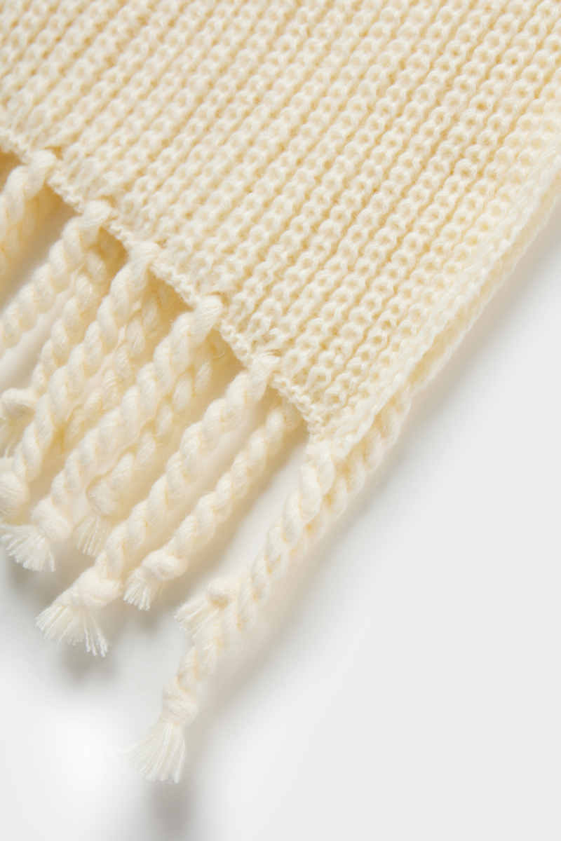 Шарф с бахромой REFERT, цвет: молочный 17-2575/1-2511 купить онлайн