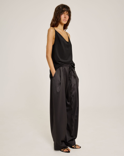 Брюки из вискозы BLACK Anmuse, цвет: Черный, TR25S175-BLC купить онлайн