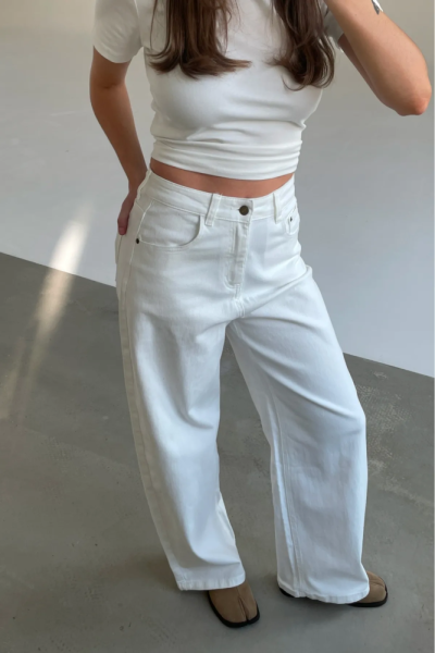 Джинсы свободные