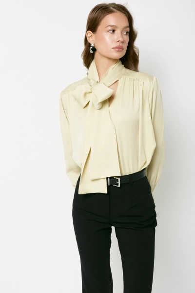 Блуза из 100% лиоцелла с бантом Ricoco, цвет: зеленый, 7001/3 купить онлайн