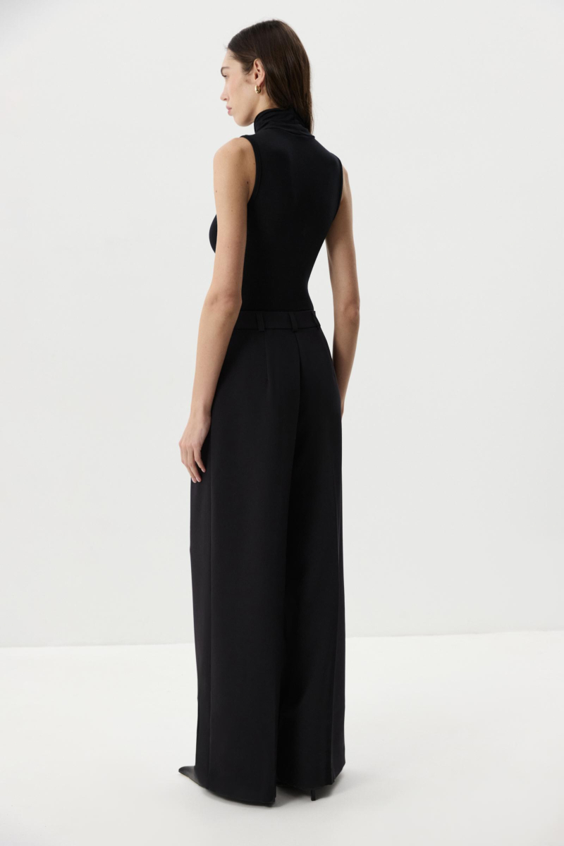 Боди с воротником-стойкой Charmstore, цвет: Черный, 217-50865-880 купить онлайн