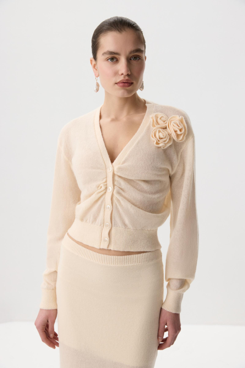 Кардиган с декоративной сборкой Charmstore, цвет: кремовый, 305-42385-112 купить онлайн