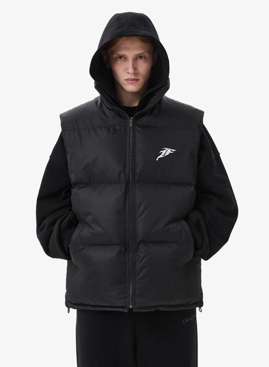 Жилет с объемным силуэтом F | ABLE, цвет: Черный, VST-FBL-STBLNW-BLCK купить онлайн