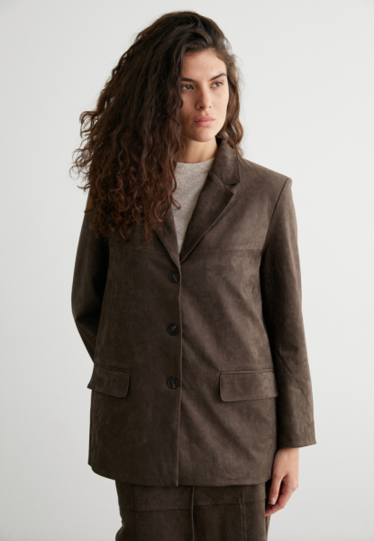 Пиджак из замши Lora