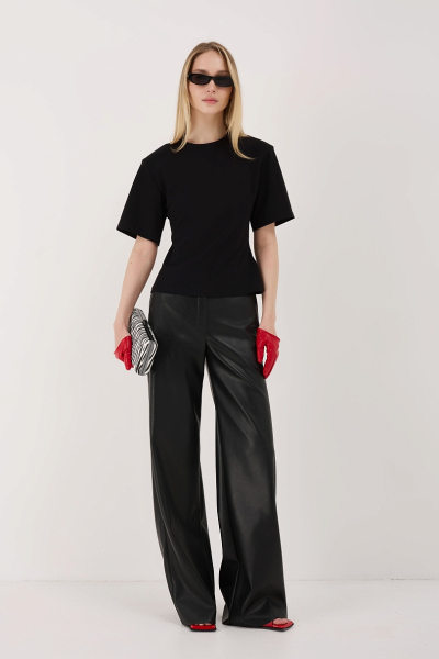 Футболка приталенного кроя с подплечниками Ricoco, цвет: Черный, 7071/3 купить онлайн