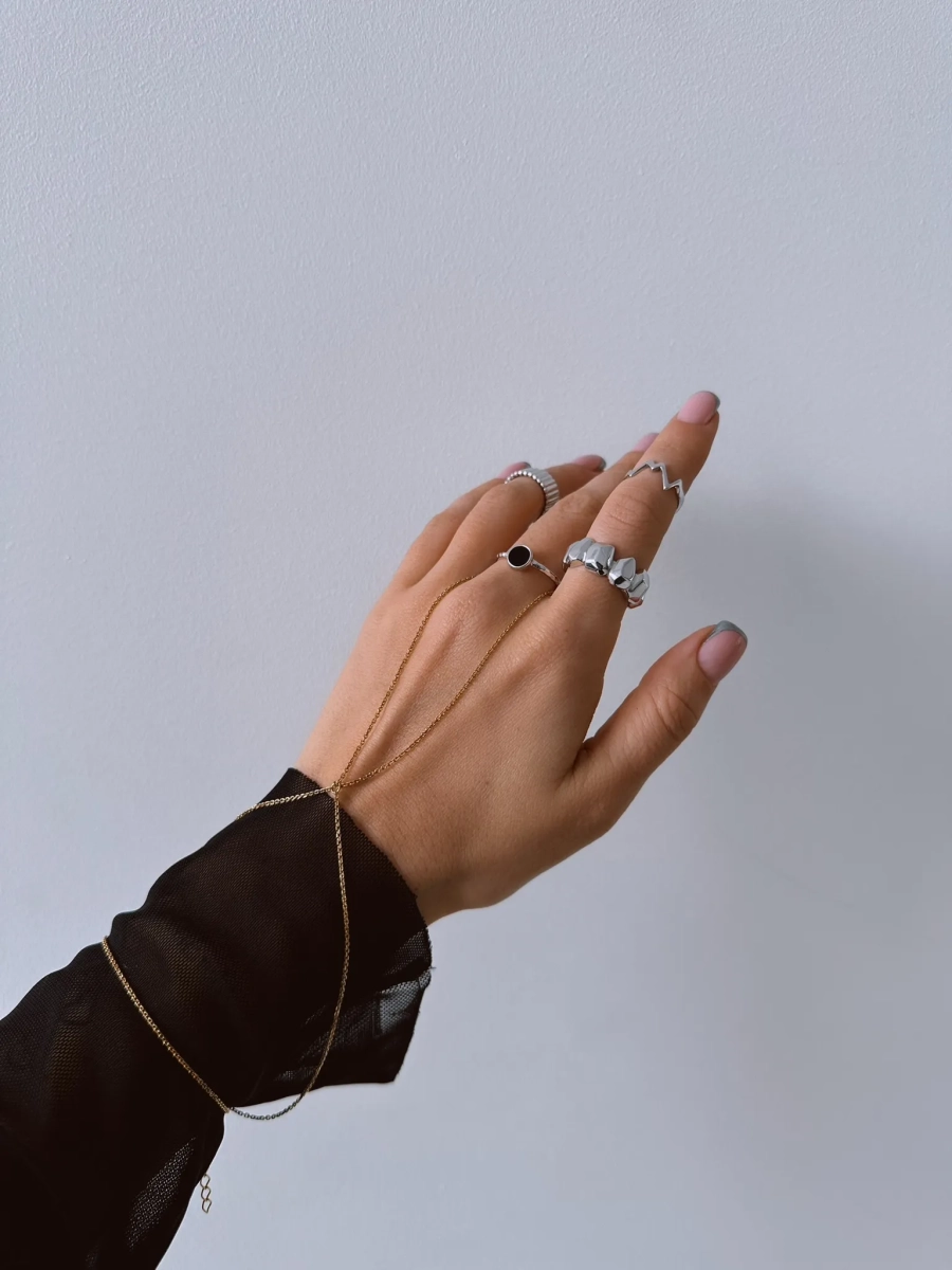 Серебряное кольцо на верхнюю фалангу "Движение" SBLESKOM, цвет: серебро, 11592 купить онлайн