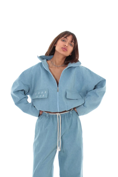 Бомбер из денима