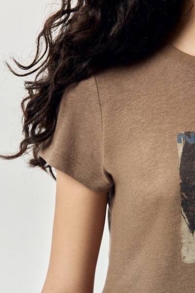 Футболка Отпечаток NAIPACHE, цвет: Кофейный, 2621005700 купить онлайн
