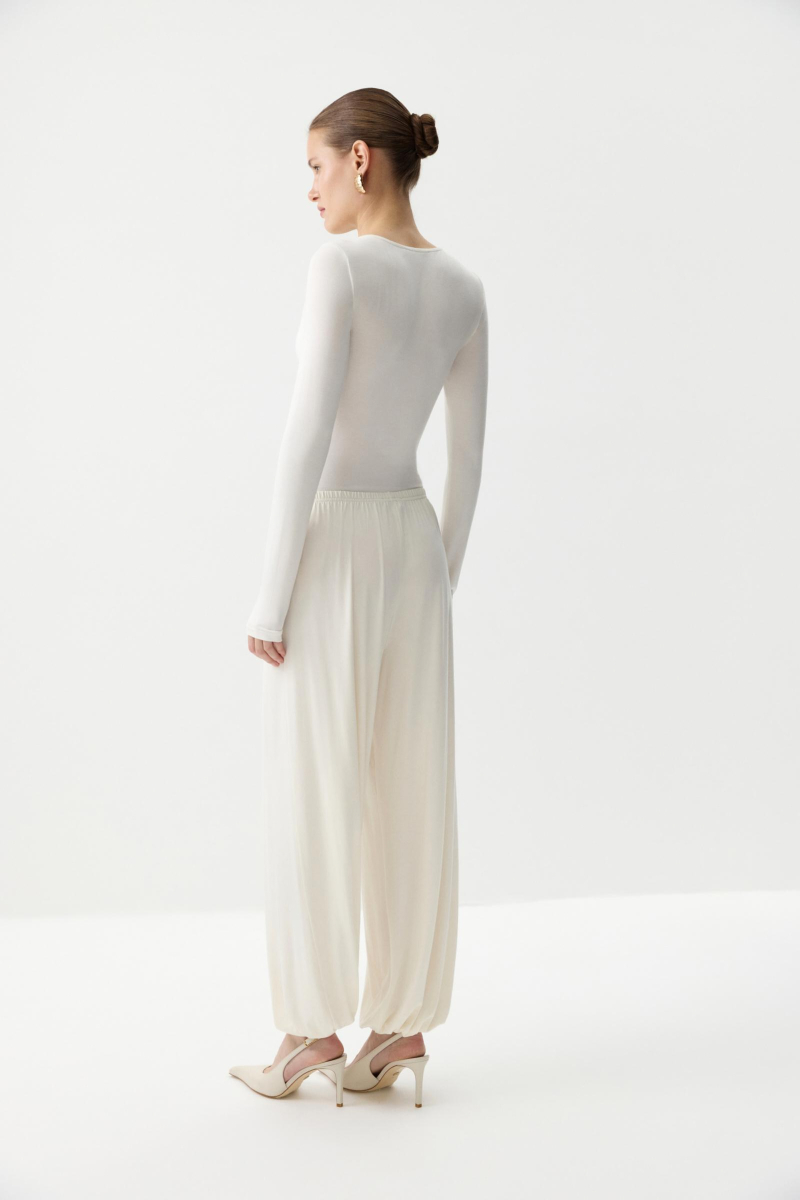 Боди из вискозы с длинным рукавом Charmstore, цвет: белый,  купить онлайн