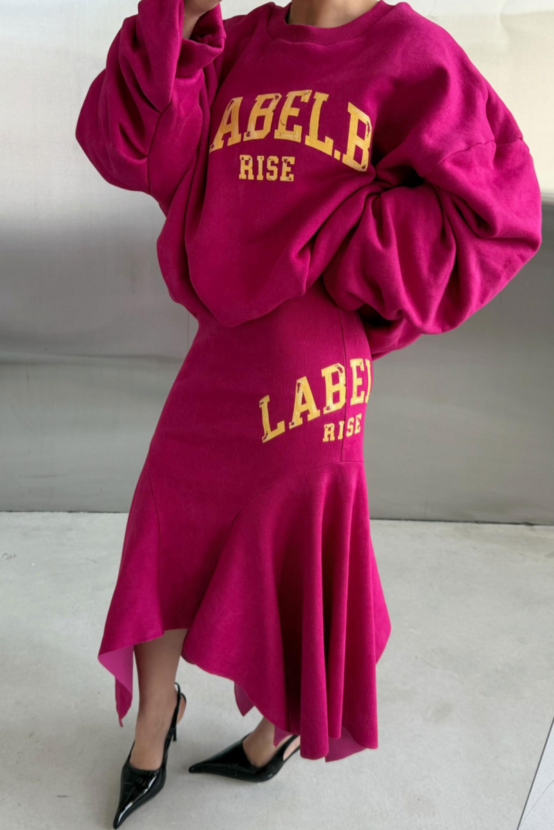 Юбка с клиньями из фактурного трикотажа