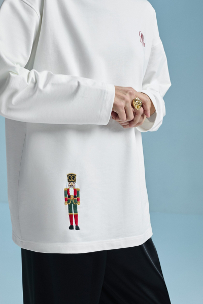 Лонгслив "Щелкунчик" marte, цвет: молочный,  купить онлайн