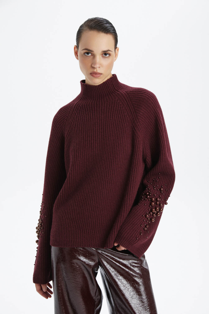 Свитер объемный с бусинами на рукавах M.REASON, цвет: Бордовый, 12.11170.463.036 W26 купить онлайн