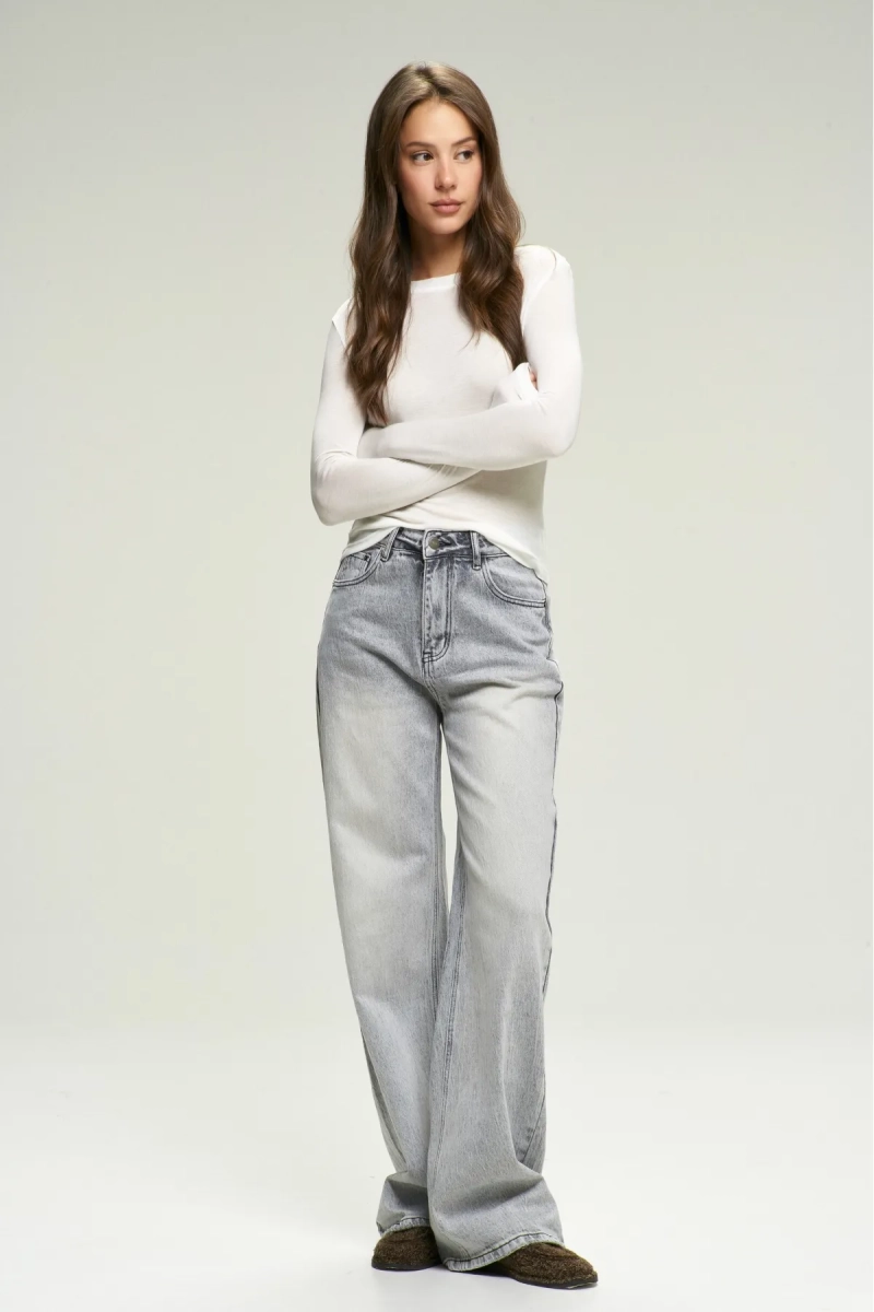 Джинсы Straight Classic Grey