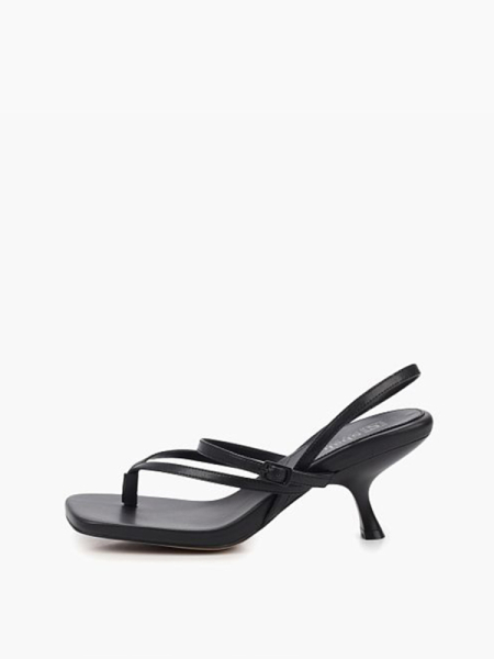 Босоножки через палец