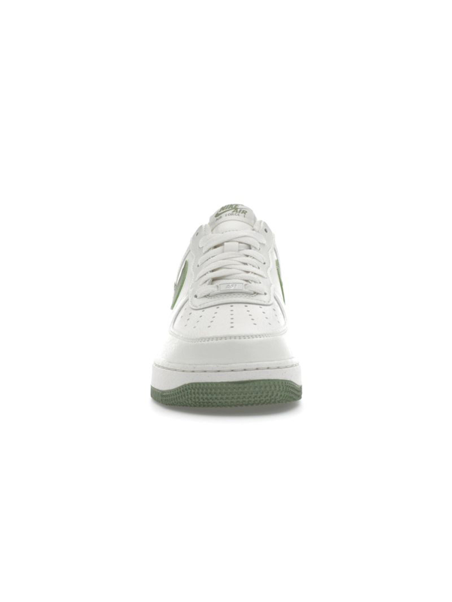 Кроссовки женские Nike Air Force 1 07 Next Nature "Oli Green" NKDADDYS SNEAKERS, цвет: зеленый DV3808-106 купить онлайн