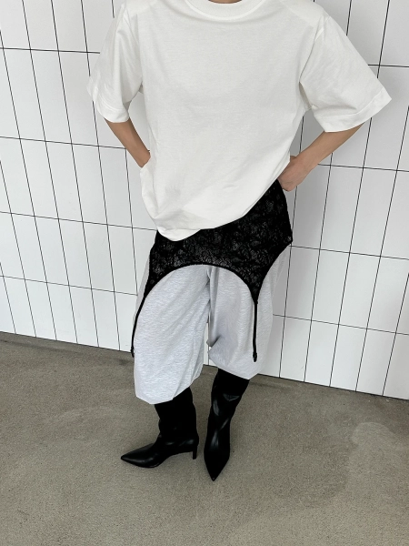 Кружевной пояс асимметричного кроя MIARTLAND, цвет: Черный НФ-00000876 купить онлайн