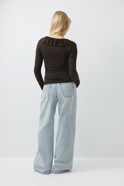 Лонгслив с рюшами Charmstore, цвет: коричневый, 205-30465-550 купить онлайн