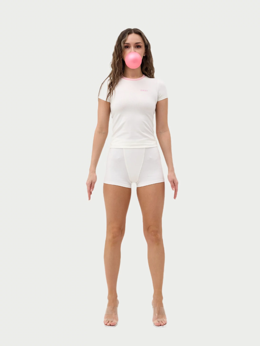 Футболка с контрастной горловиной