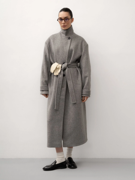 Пальто с поясом