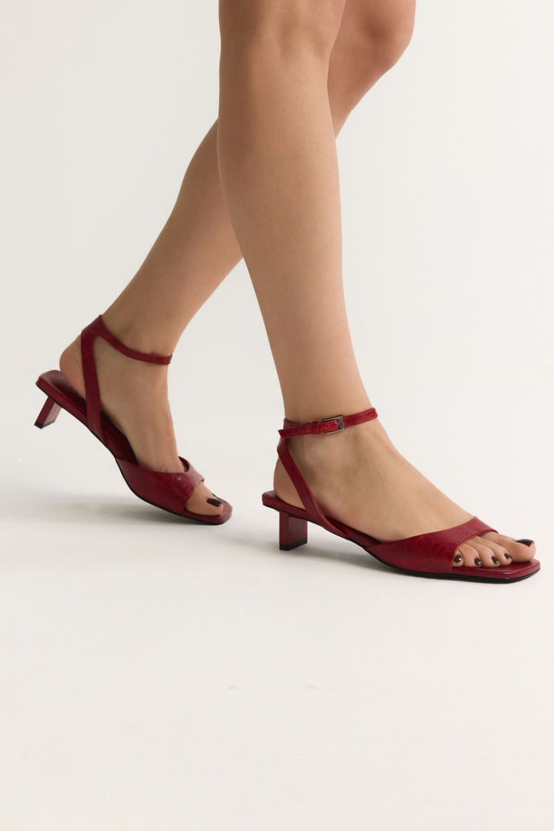 Босоножки из натуральной кожи Lera Nena, цвет: красный LN.205.19230.320 купить онлайн