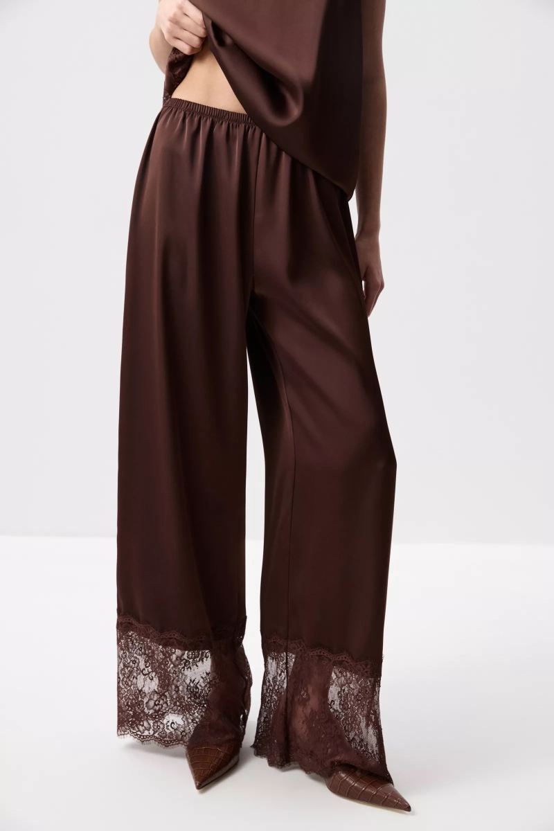 Брюки с кружевом Charmstore, цвет: шоколадный, 101-56860-551 купить онлайн