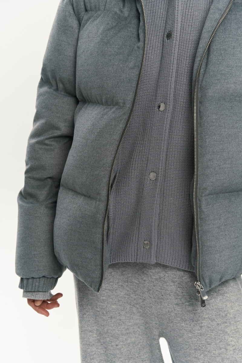 Пуховик "Люси" Manera Odevatca, цвет: серый, LWS-09-03-09 купить онлайн