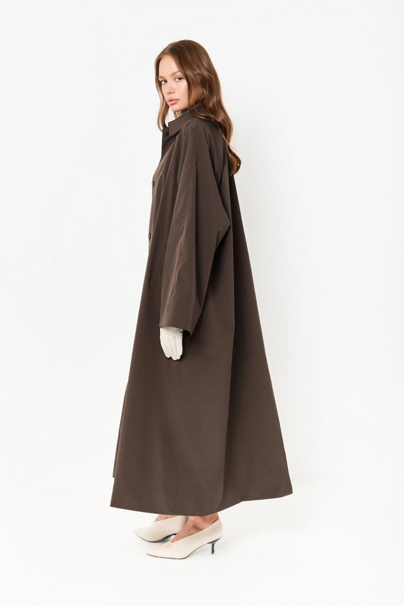 Тренч облегченный из технологичной ткани Ricoco, цвет: горький шоколад, 7067/3 купить онлайн