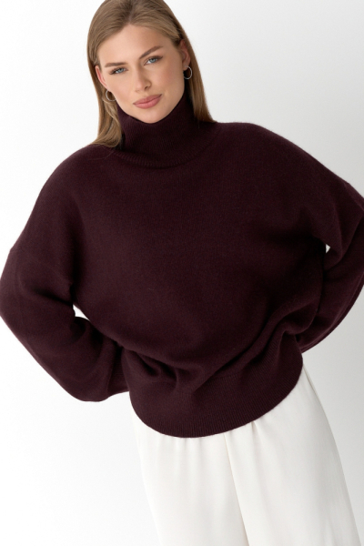 Свитер с широкими рукавами с ангорой