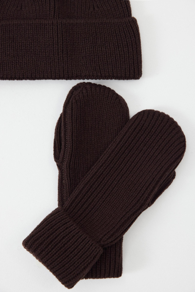 Варежки из шерсти мериноса Charmstore, цвет: шоколадный 610-45298-551 купить онлайн
