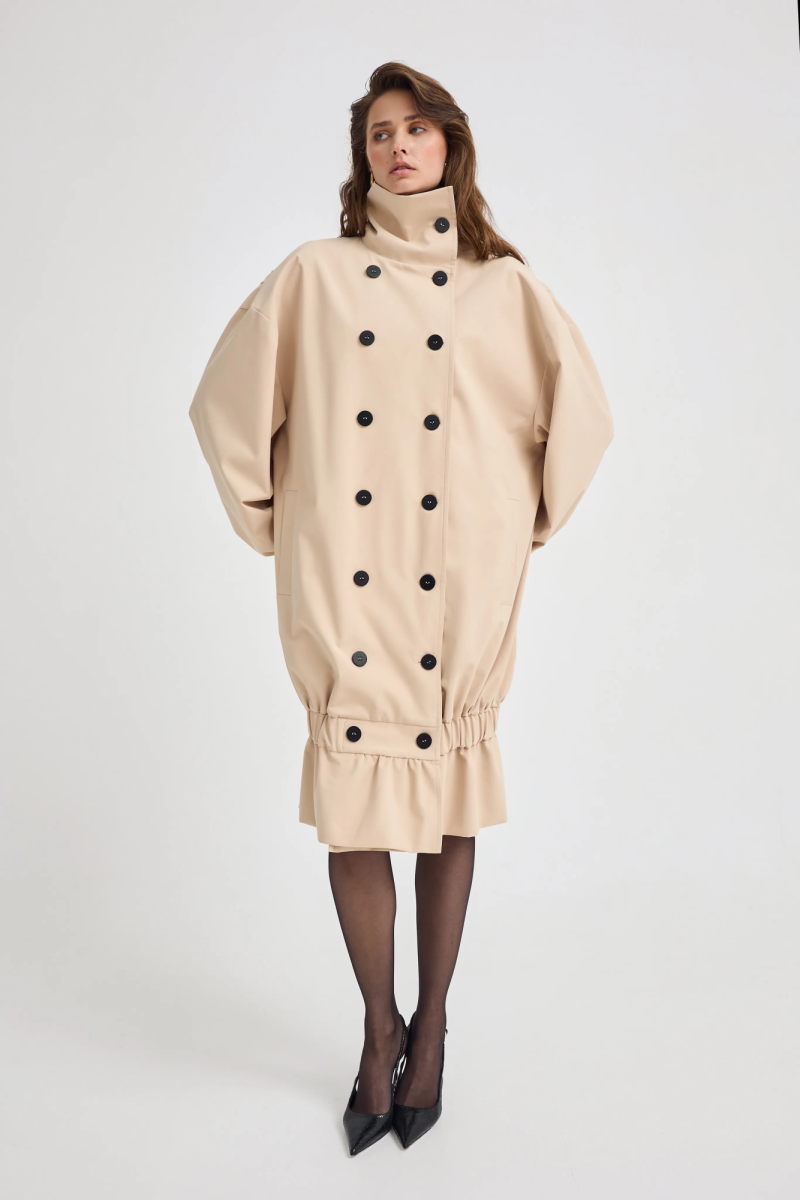Тренч объемный с воротником стойкой
