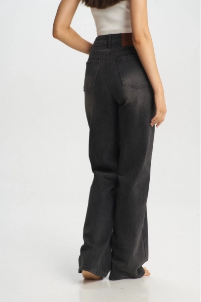 Джинсы трубы Washed Black Erist store, цвет: Черный, НФ-00001685 со скидкой купить онлайн