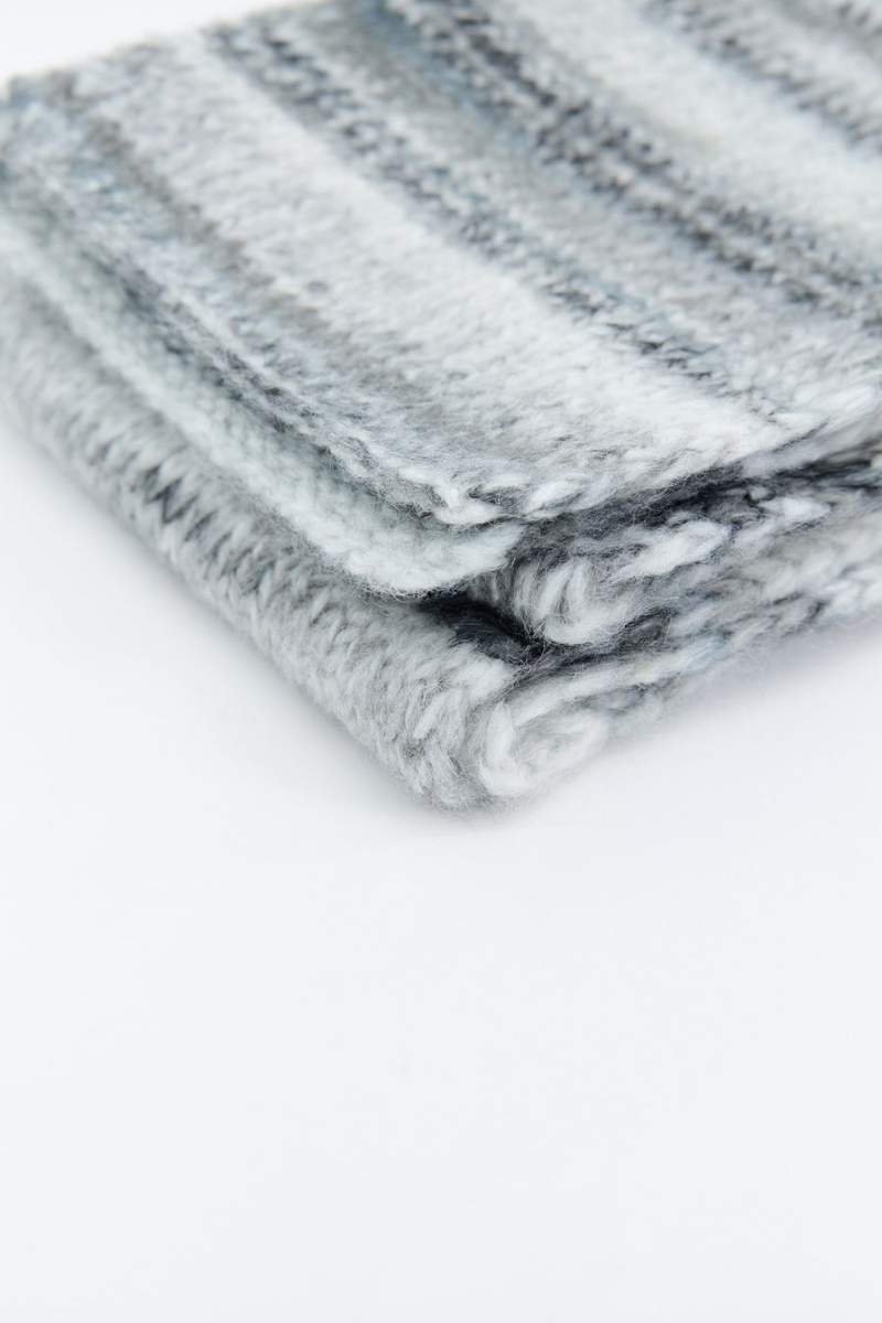 Шарф с принтом TOPTOP, цвет: черный с принтом TT.607.16824.901 купить онлайн