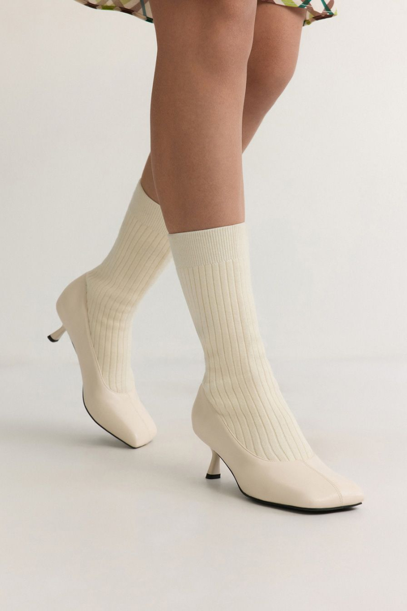 Полусапоги с квадратным мысом Lera Nena, цвет: белый LNU.401.18696.120 купить онлайн