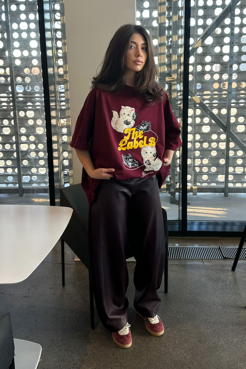 Футболка The Meow Label BURGUNDY Label .B, цвет: grey, Tp.04.5.0139.1125BRD купить онлайн