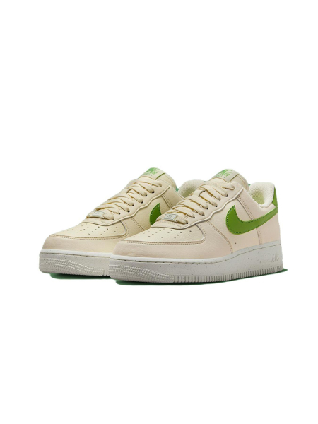 Кроссовки женские Nike Air Force 1 07 Next Nature "Coconut Milk"