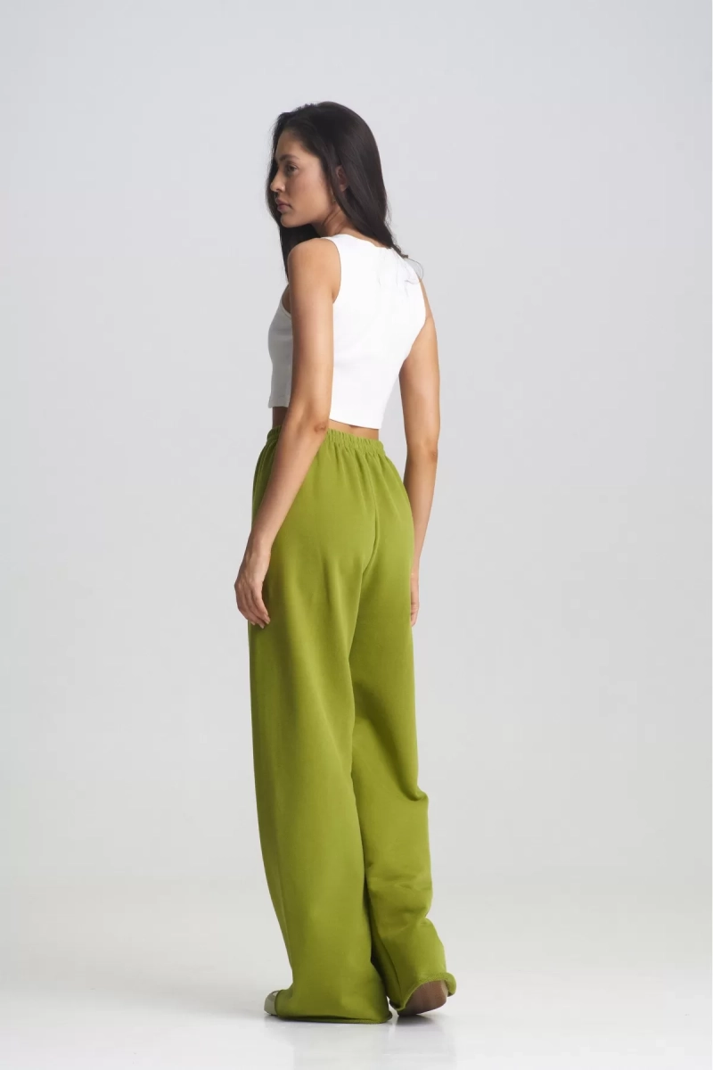 Брюки-трубы Lemongrass Erist store, цвет: зеленый НФ-00002410 |новая коллекция купить онлайн