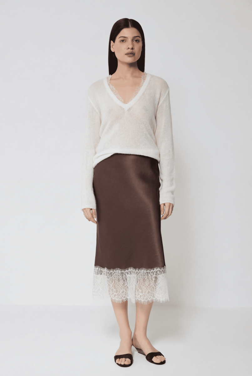 Юбка из атласа и кружева