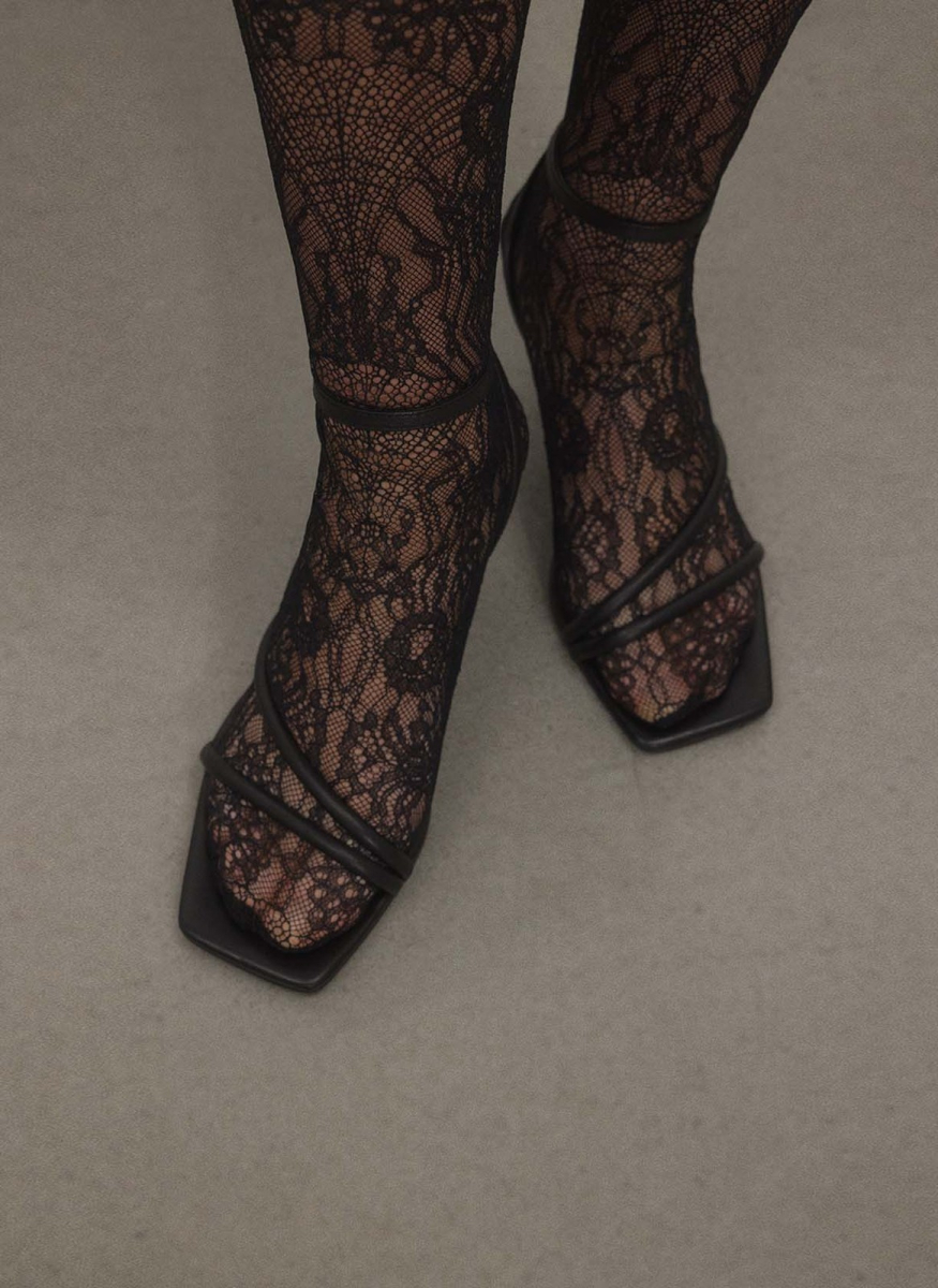 Гольфы из кружева ALL WE NEED, цвет: Черный  купить онлайн