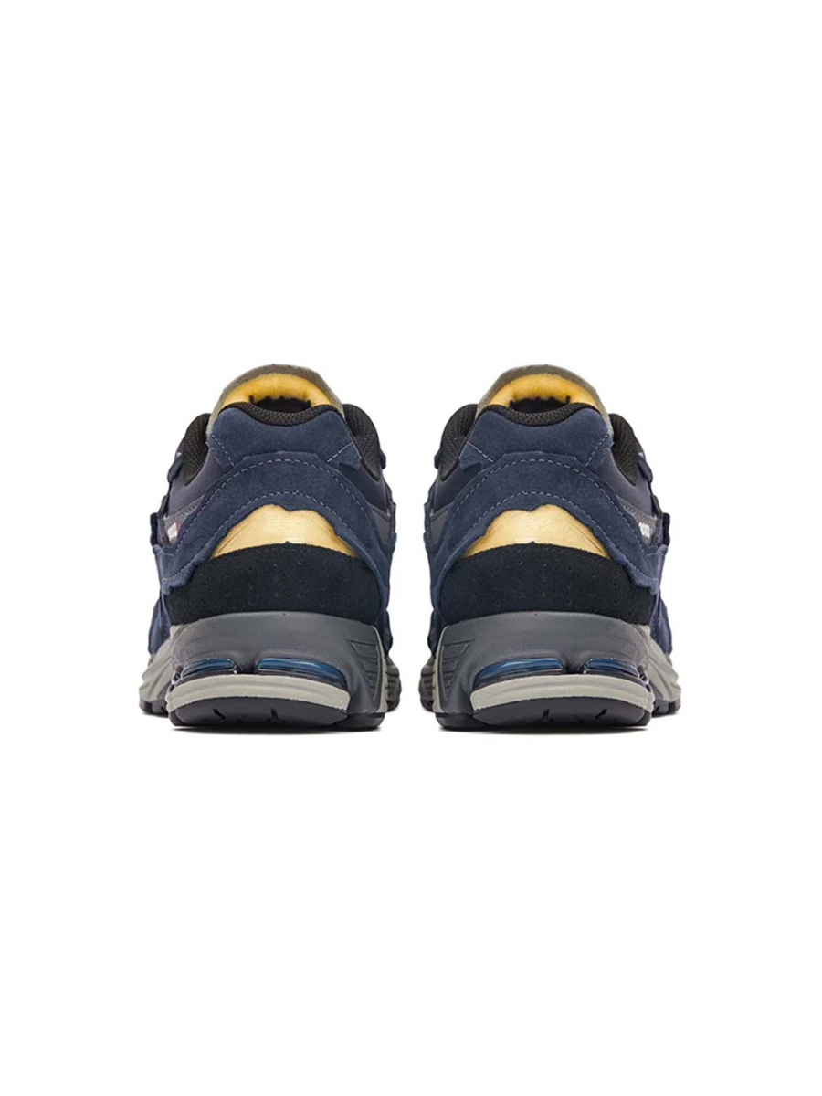Кроссовки New Balance 2002R Protection Pack