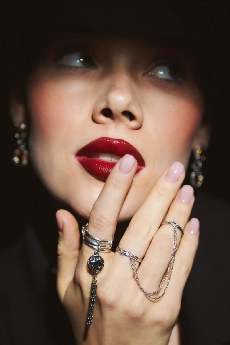 Серебряное тройное кольцо «Королева драмы» SBLESKOM, цвет: серебро, 12202 купить онлайн