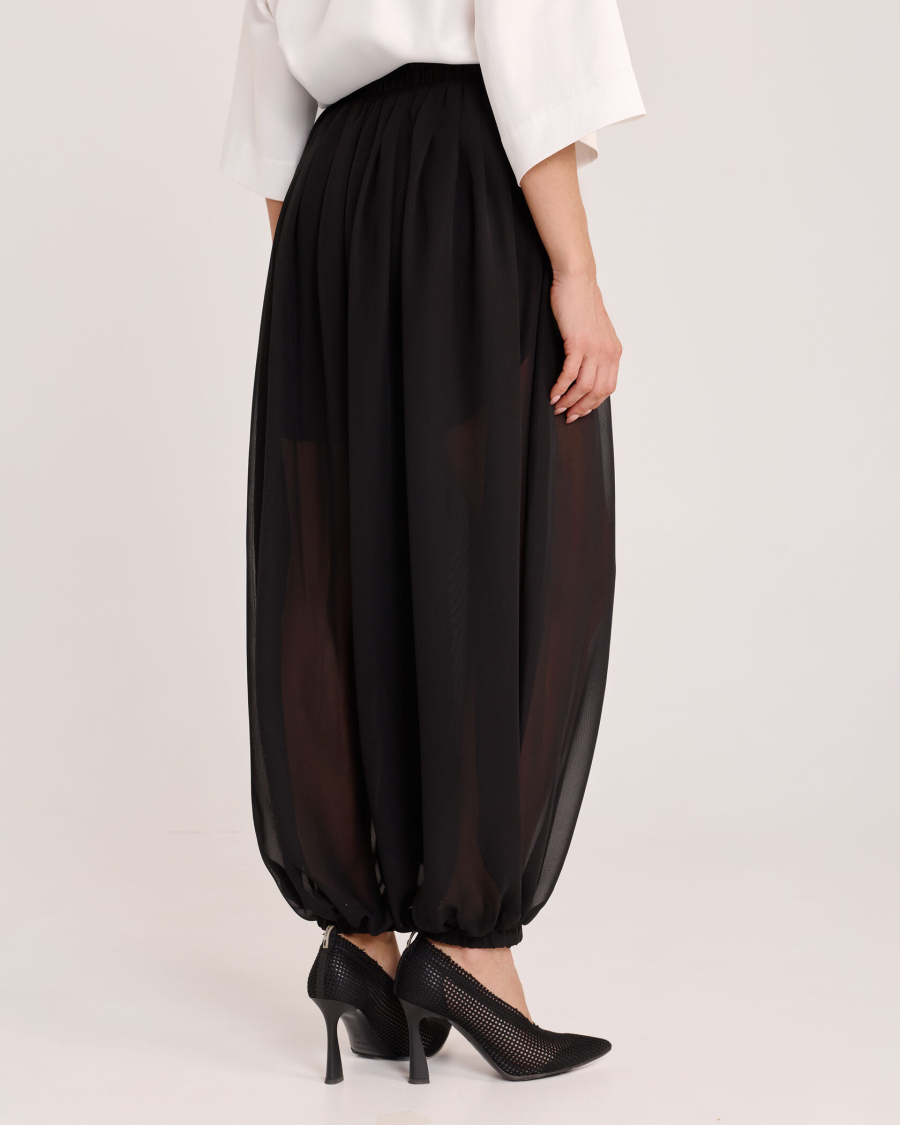 Брюки-шаровары из шифона BLACK Anmuse, цвет: Черный, TR25W218-BLC купить онлайн