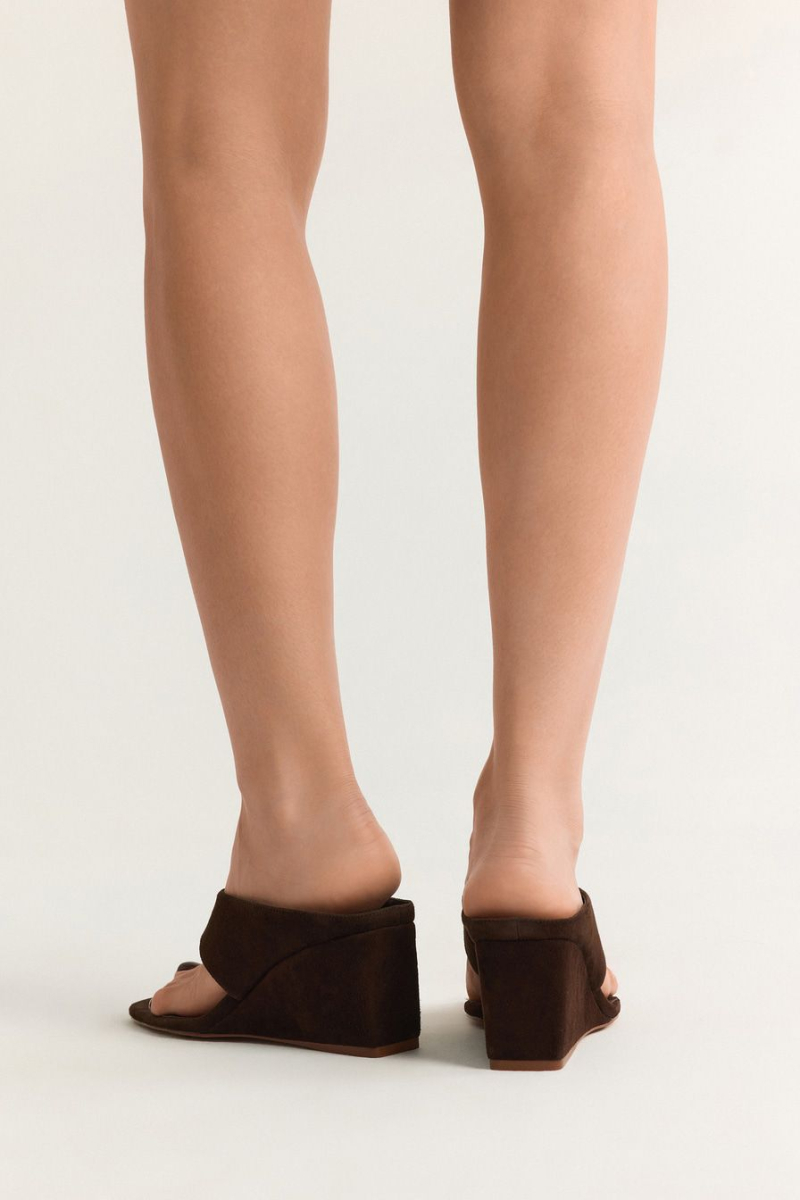 Босоножки из натуральной замши Lera Nena, цвет: коричневый LN.206.19231.700 купить онлайн