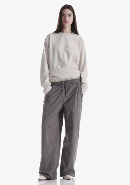 Лонгслив с тональным логотипом KRAKATAU, цвет: пепельно-белый, Tu125-43 купить онлайн