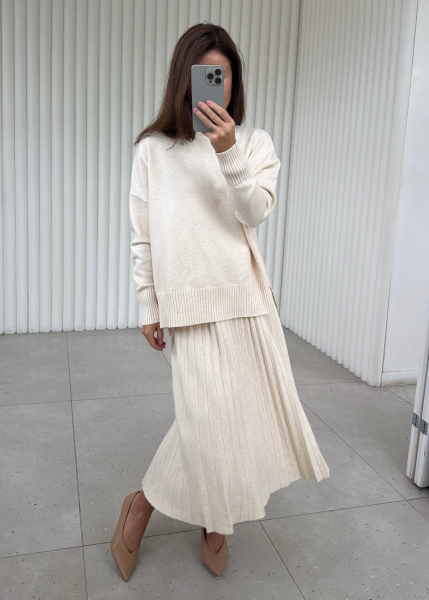 Костюм: джемпер с юбкой "Гофре" I.B.W., цвет: молочный, KJ124 купить онлайн