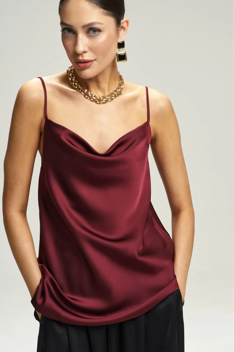 Топ на тонких бретелях Wine
