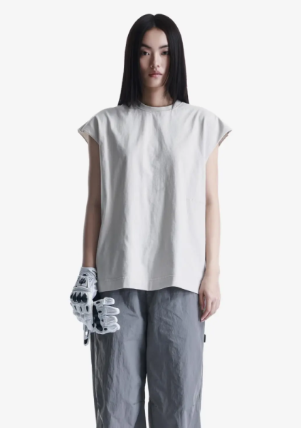 Футболка-безрукавка