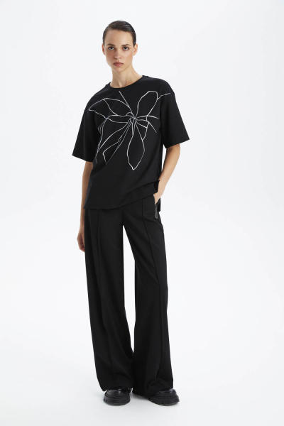 Футболка прямого кроя с абстрактным цветочным принтом M.REASON, цвет: Черный, 6.9236.34.T1717.1 купить онлайн