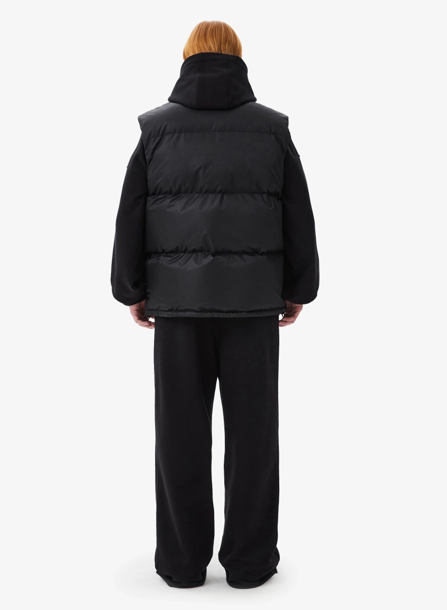 Жилет с объемным силуэтом F | ABLE, цвет: Черный, VST-FBL-STBLNW-BLCK купить онлайн