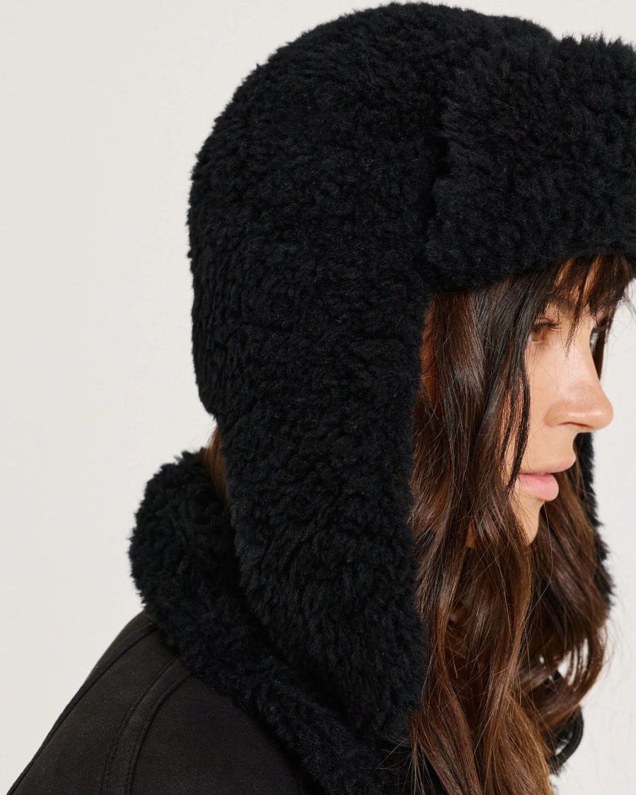 Шапка из мериноса BLACK Anmuse, цвет: Черный ACC25W202-BLC купить онлайн
